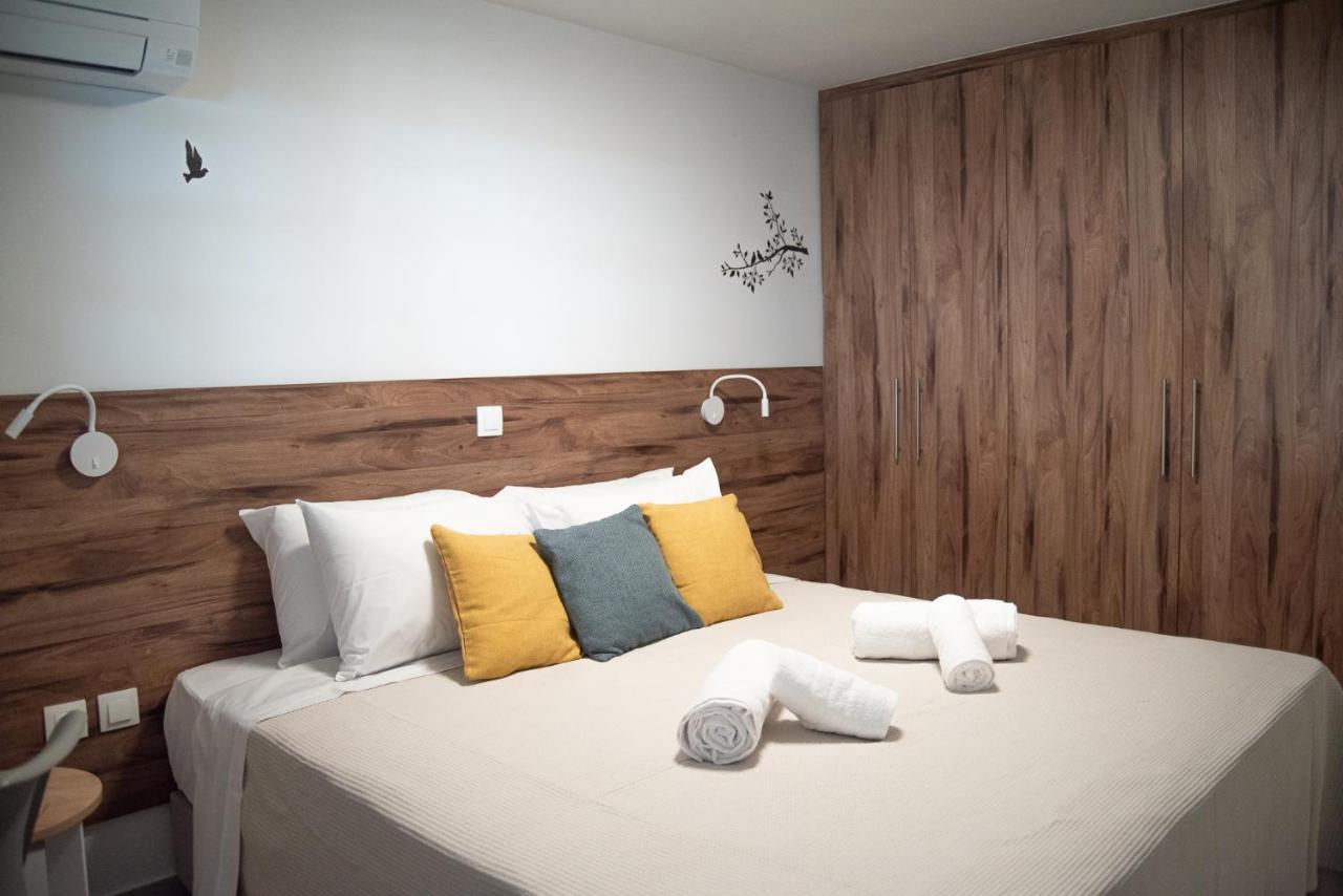Naiads Nest - The Garden Gem Apartment *